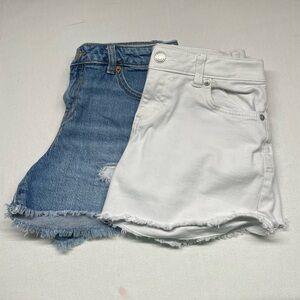 Cat & Jack Blue and White Jean Shorts set